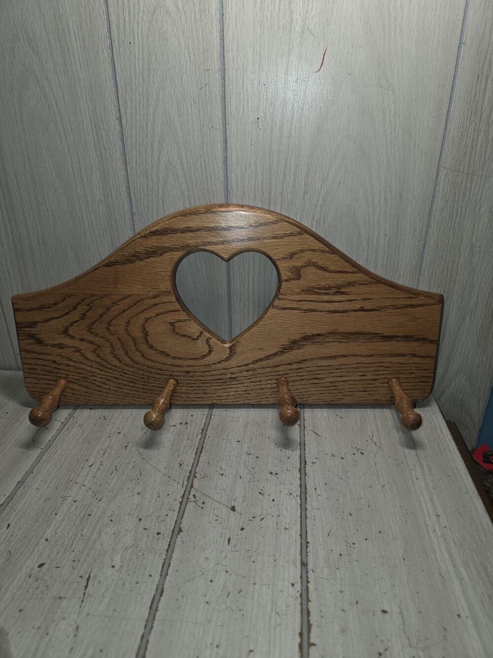 Vtg Creative Circle Wood Heart Cut Out Coat Rack Necklace Holder Cottagecore NIB